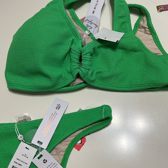 NWT PILYQ Kiwi Reef 2 piece Bikini Size L/D Cup - Picture 5 of 11
